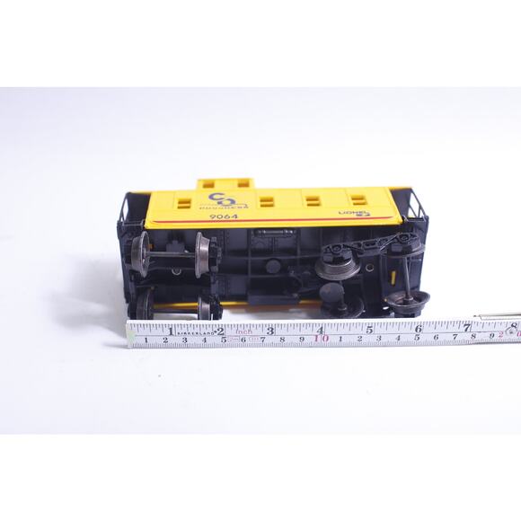 Lionel Chesapeake & Ohio Caboose Yellow Car, 1970s, Railway Miniature - Picture 3 of 3